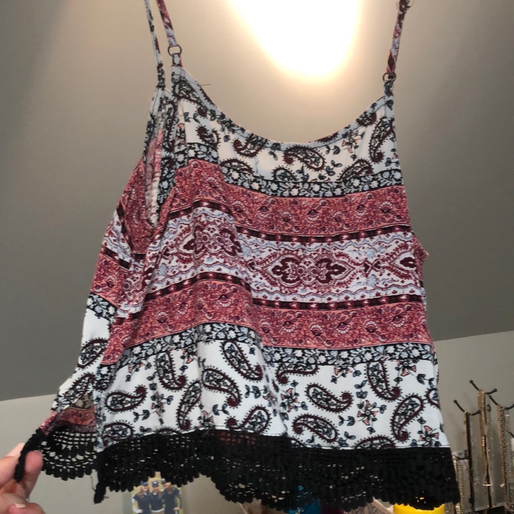 Matching 2 Piece crop top and short set - Picture 3 of 3